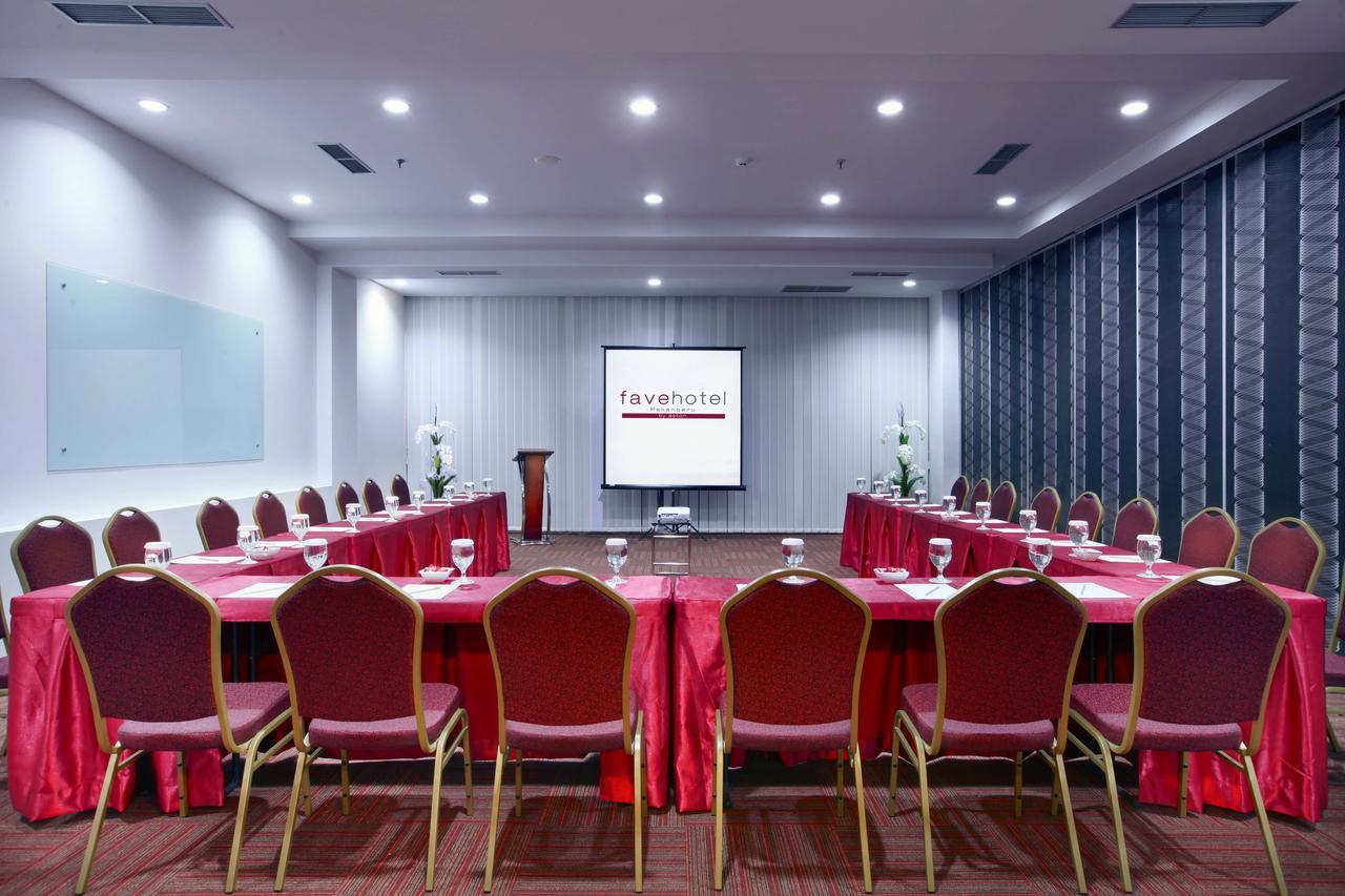 Favehotel Pekanbaru Exterior photo